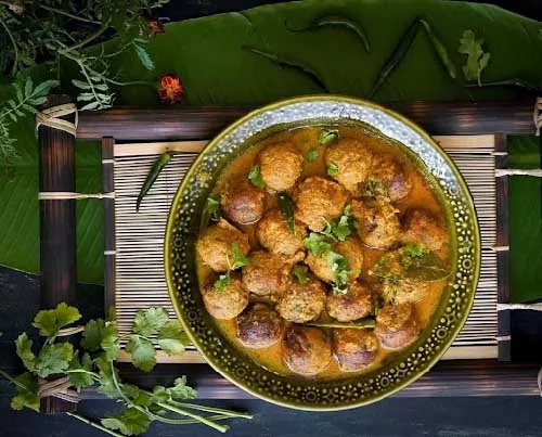 Recipe: Kofta Curry With Green Banana